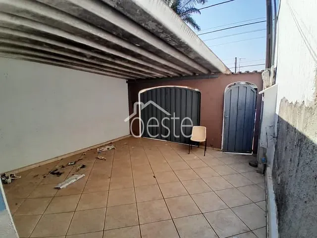Casa com 125m² 2 quartos e 1 banheiro, à venda, no bairro Jardim Laudissi em Santa Bárbara D'Oeste
