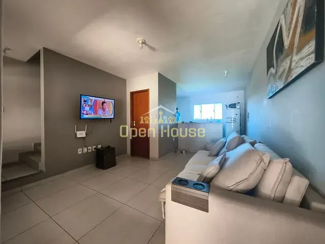 Casa 2 quartos e 3 banheiros, à venda, no bairro Siderlândia em Volta Redonda