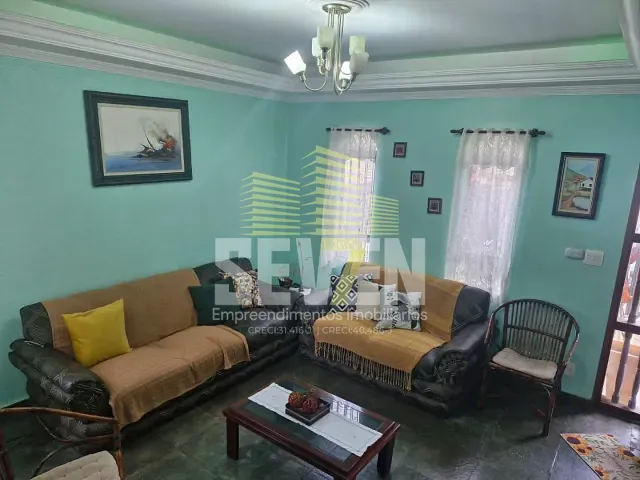 Casa com 484m² 3 quartos e 3 banheiros, à venda, no bairro Vila Camargo em Bauru