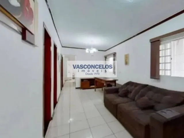 Casa com 250m² 4 quartos e 2 banheiros, à venda, no bairro Bosque dos Eucaliptos em São José Dos Campos