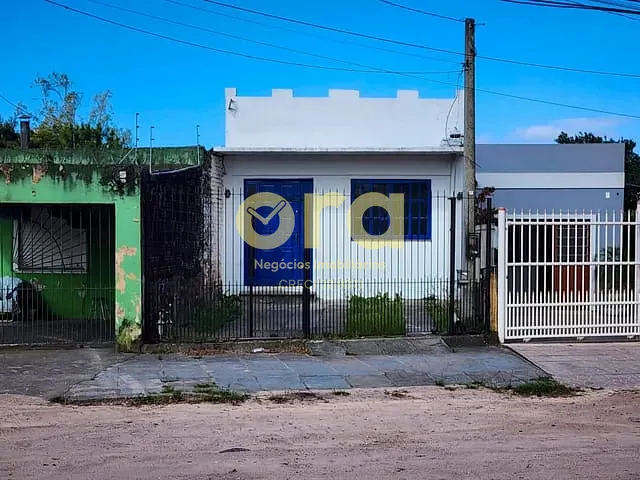 Casa com 150m² 2 quartos e 1 banheiro, à venda, no bairro Areal em Pelotas