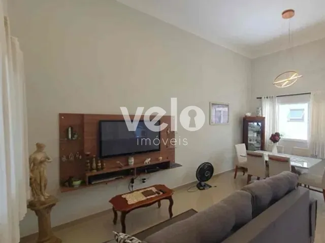 Casa com 250m² 3 quartos e 3 banheiros, à venda, no bairro Piracangaguá em Taubaté