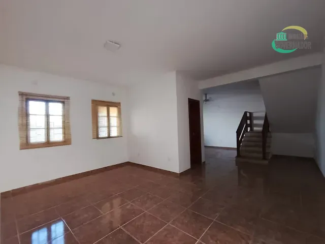 Sobrado com 283m², para alugar, no bairro Jardim Quarto Centenário em Campinas