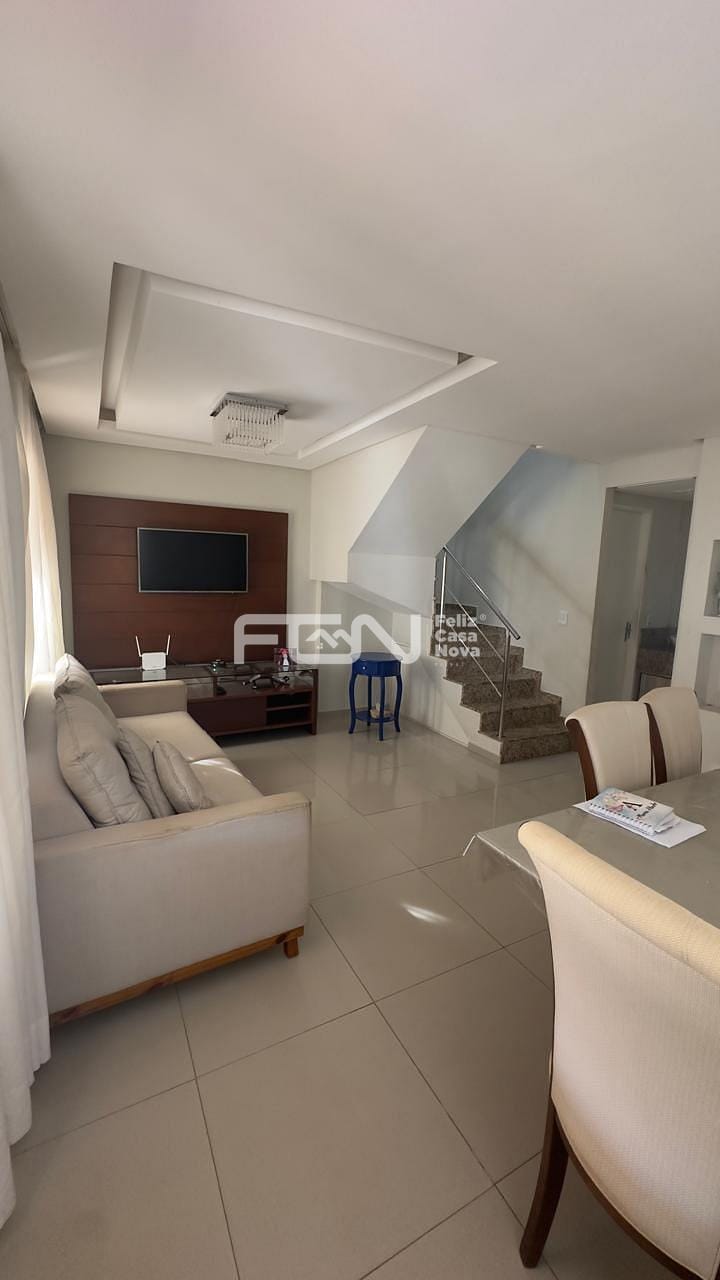 Casa à venda com 3 quartos, 152m² - Foto 7