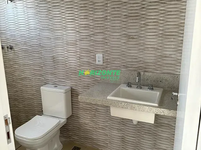Casa com 608m², à venda, no bairro Urbanova em São José dos Campos