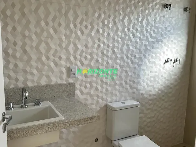 Casa com 608m², à venda, no bairro Urbanova em São José dos Campos