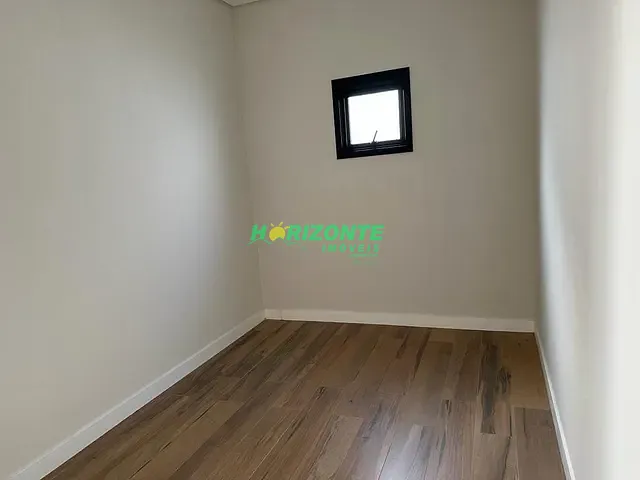 Casa com 608m², à venda, no bairro Urbanova em São José dos Campos