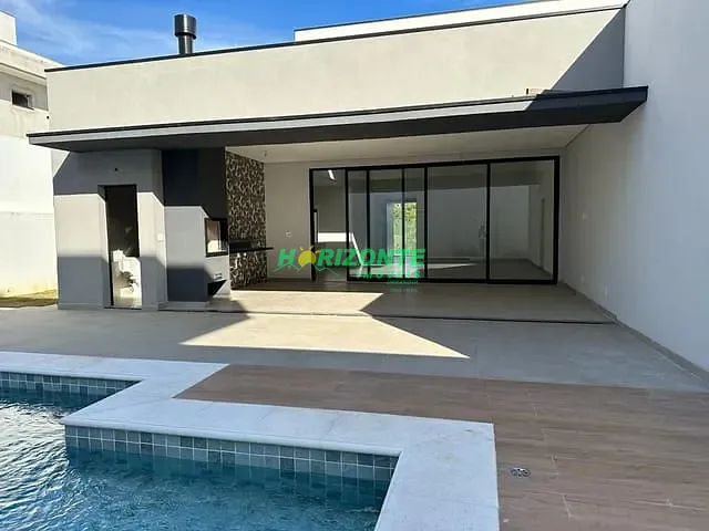 Casa com 608m², à venda, no bairro Urbanova em São José dos Campos