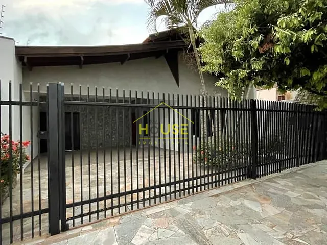 Casa com 435m² 4 quartos e 4 banheiros, à venda, no bairro Jardim São Judas Tadeu em Votuporanga