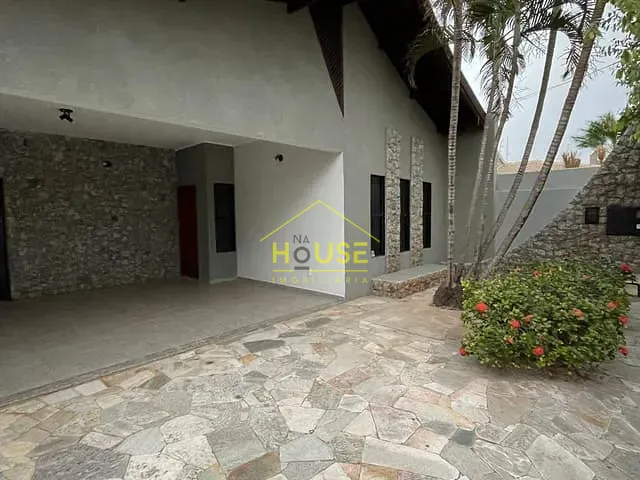 Casa com 435m² 4 quartos e 4 banheiros, à venda, no bairro Jardim São Judas Tadeu em Votuporanga