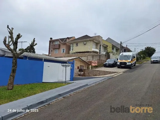 Casa com 372m² 4 quartos e 4 banheiros, à venda, no bairro São Braz em Curitiba