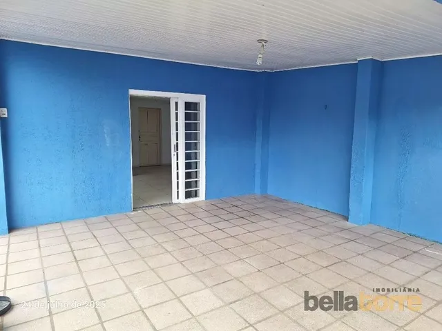 Casa com 372m² 4 quartos e 4 banheiros, à venda, no bairro São Braz em Curitiba