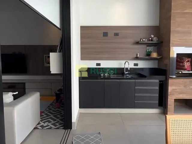 Casa com 450m² 3 quartos e 2 banheiros, à venda, no bairro Urbanova em São José dos Campos
