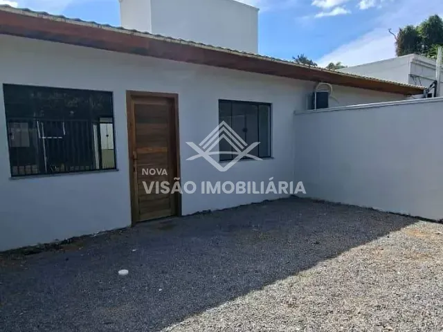 Casa 2 quartos e 1 banheiro, para alugar, no bairro Jardim das Violetas em Sinop