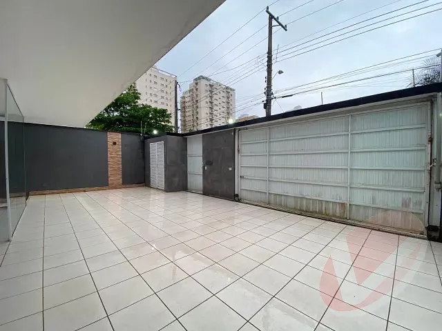 Casa com 360m² 5 quartos e 2 banheiros, para alugar, no bairro Flórida em Praia Grande