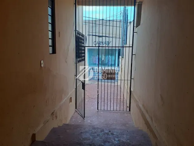 Casa com 214m² 4 quartos e 2 banheiros, à venda, no bairro São Benedito em Uberaba