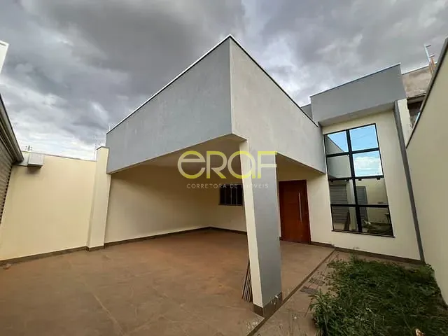 Casa com 231m² 3 quartos e 3 banheiros, à venda, no bairro Parque da Colina I em Formosa