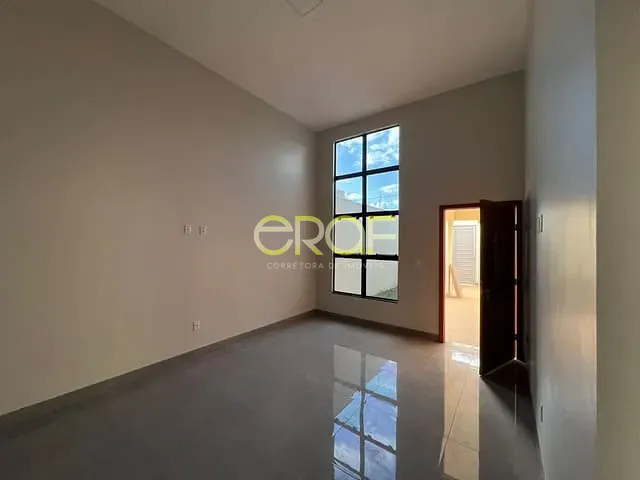 Casa com 231m² 3 quartos e 3 banheiros, à venda, no bairro Parque da Colina I em Formosa