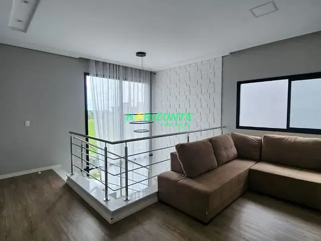 Casa com 250m² 4 quartos e 4 banheiros, à venda, no bairro Recanto dos Eucaliptos em São José dos Campos