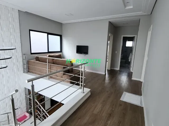 Casa com 250m² 4 quartos e 4 banheiros, à venda, no bairro Recanto dos Eucaliptos em São José dos Campos