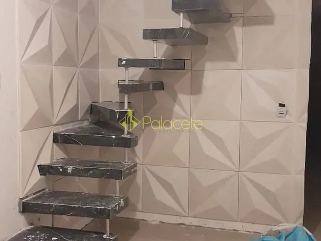 Casa com 131m² 3 quartos e 3 banheiros, à venda, no bairro Parque São Domingos em Pindamonhangaba