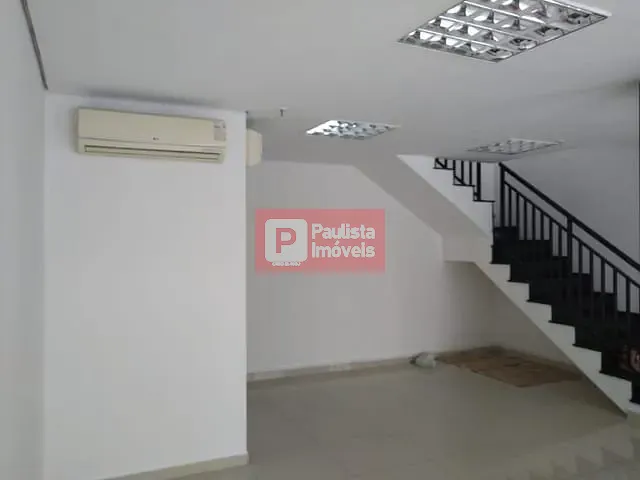 Casa com 140m² 3 quartos e 2 banheiros, à venda, no bairro CHACARA SANTO ANTONIO em São Paulo