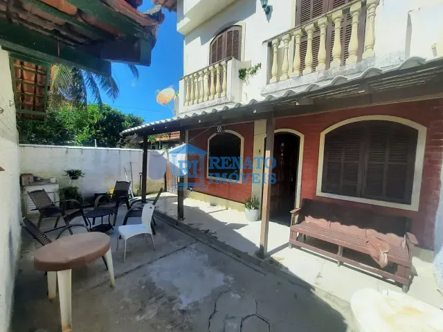 Casa 4 quartos e 2 banheiros, para alugar, no bairro Barra de Maricá em Maricá