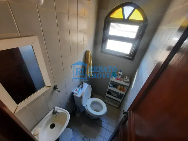 Casa 4 quartos e 2 banheiros, para alugar, no bairro Barra de Maricá em Maricá