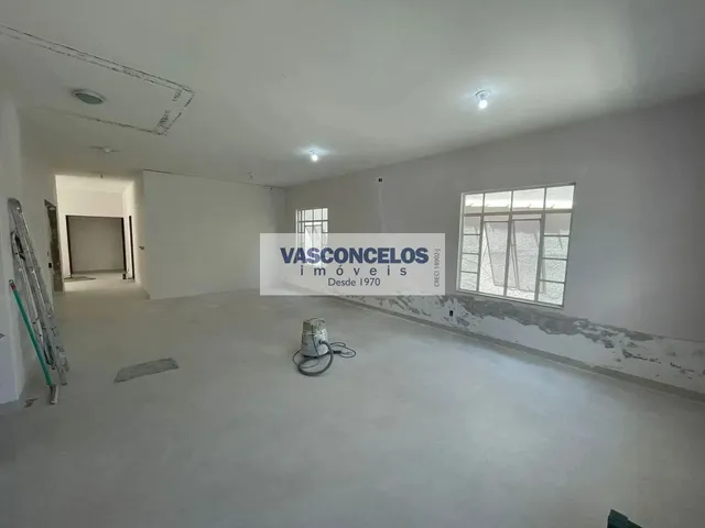 Casa com 360m² 4 quartos e 5 banheiros, à venda, no bairro Jardim das Colinas em São José Dos Campos