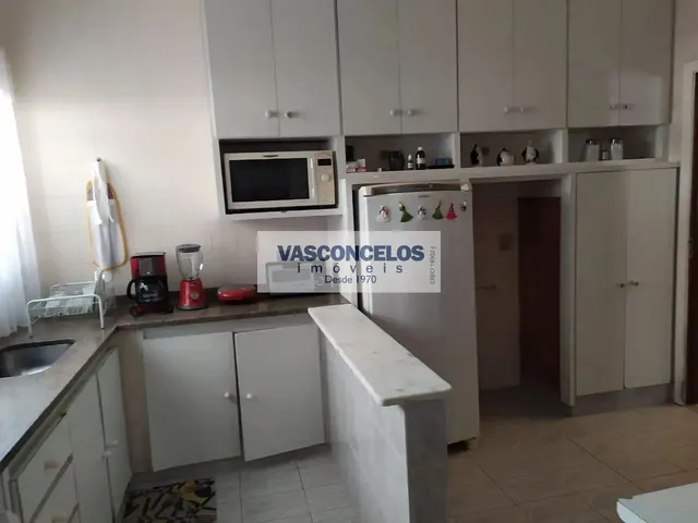 Casa com 360m² 4 quartos e 5 banheiros, à venda, no bairro Jardim das Colinas em São José Dos Campos