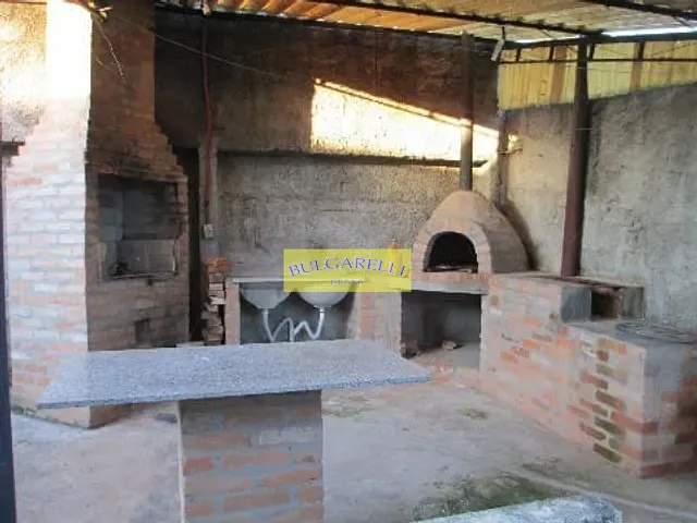 Casa com 250m² 3 quartos e 4 banheiros, à venda, no bairro CAXAMBU em Jundiai