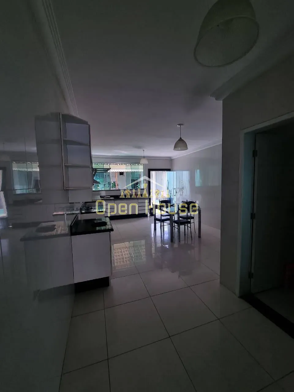 Casa, 2 quartos, 242 m² - Foto 27