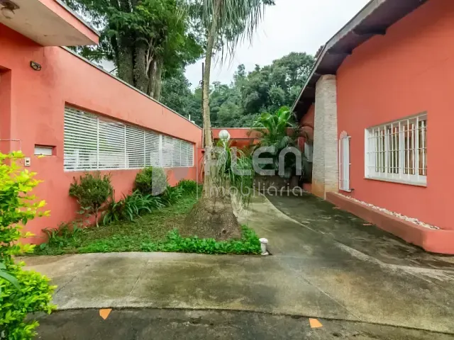 Casa com 569m² 3 quartos e 4 banheiros, à venda, no bairro Vila Albertina em São Paulo