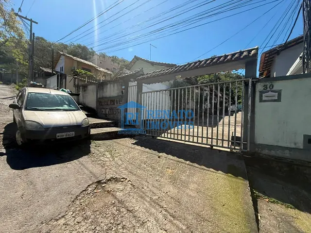 Casa 2 quartos e 2 banheiros, à venda ou para alugar, no bairro Maria Paula em São Gonçalo