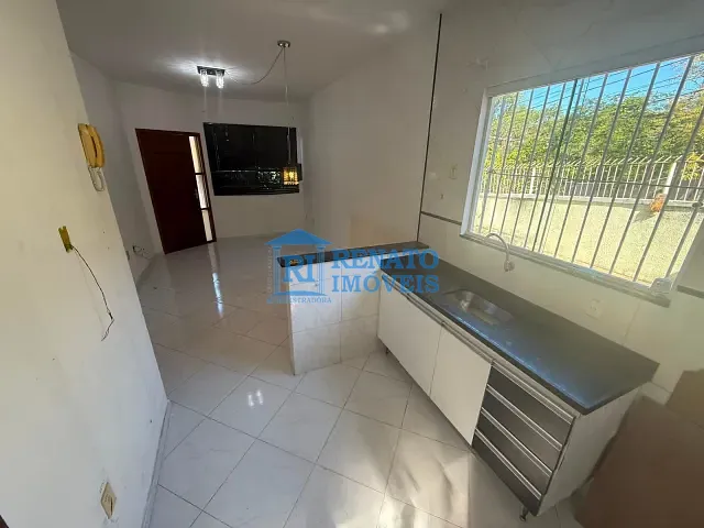 Casa 2 quartos e 2 banheiros, à venda ou para alugar, no bairro Maria Paula em São Gonçalo