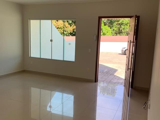Casa com 130m² 3 quartos e 2 banheiros, à venda, no bairro Granja dos Cavaleiros em Macaé