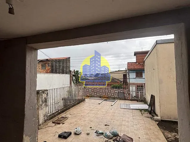 Casa com 260m² 5 quartos e 4 banheiros, à venda, no bairro Jardim D'Abril em Osasco