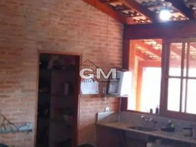 Casa com 1000m² 5 quartos e 6 banheiros, à venda, no bairro Vila Cristal em Brodowski