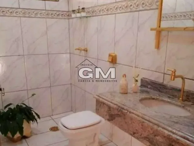 Casa com 1000m² 5 quartos e 6 banheiros, à venda, no bairro Vila Cristal em Brodowski