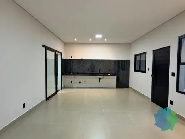 Casa com 150m² 3 quartos e 2 banheiros, à venda ou para alugar, no bairro Jardim Casablanca em Indaiatuba