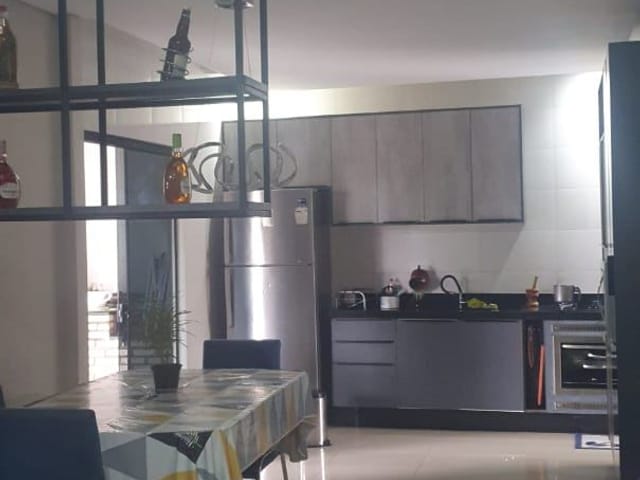 Casa com 225m² 3 quartos e 1 banheiro, à venda, no bairro Jardim Curitiba em Sinop