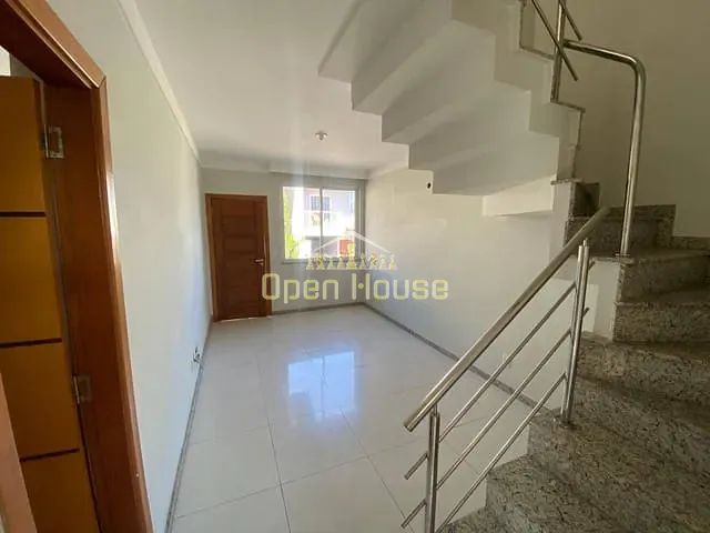 Casa com 158m² 3 quartos e 3 banheiros, à venda, no bairro Retiro em Volta Redonda