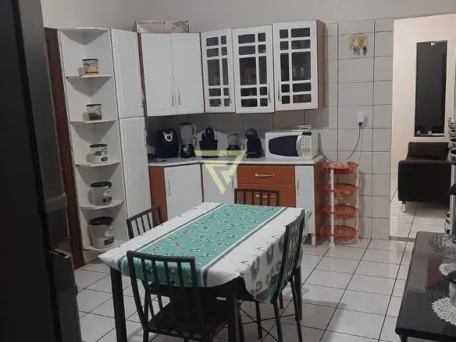 Casa com 180m² 2 quartos e 2 banheiros, à venda, no bairro Jardim Piratininga em Ribeirão Preto