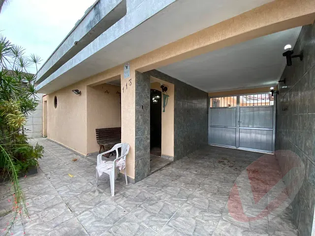 Casa com 275m² 3 quartos e 12 banheiros, à venda, no bairro Real em Praia Grande
