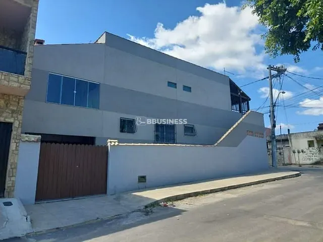 Casa 3 quartos e 2 banheiros, à venda, no bairro Parque Visconde de Ururaí em Campos dos Goytacazes