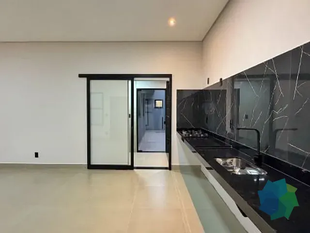 Casa com 152m² 3 quartos e 2 banheiros, à venda ou para alugar, no bairro Lauro Bueno de Camargo em Indaiatuba
