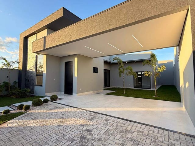 Casa com 300m² 3 quartos e 1 banheiro, à venda, no bairro Residencial Riviera Suíça em Sinop
