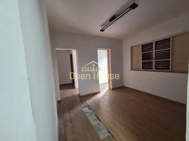 Casa para alugar, no bairro Vila Santa Cecília em Volta Redonda