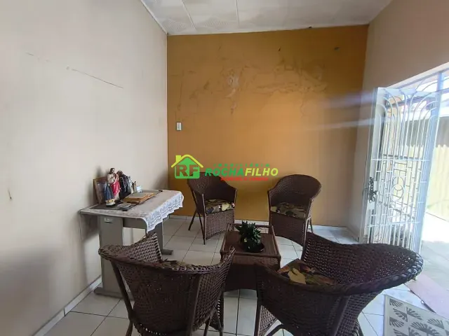 Casa com 525m² 4 quartos e 2 banheiros, à venda, no bairro centro em Teresina