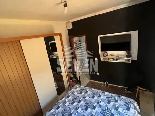 Casa com 150m² 3 quartos e 2 banheiros, à venda, no bairro Residencial Parque Granja Cecília A em Bauru